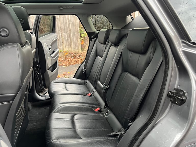 2015 Land Rover Range Rover Evoque 2.0 TD4 SE Tech 5dr ESTATE Diesel Manual