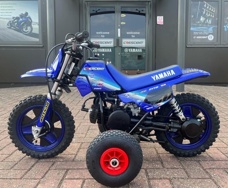 YAMAHA PW50 2026 - 3FLO TEAM REPLICA - PRO SHOP EDITION - TRAINING WHEELS