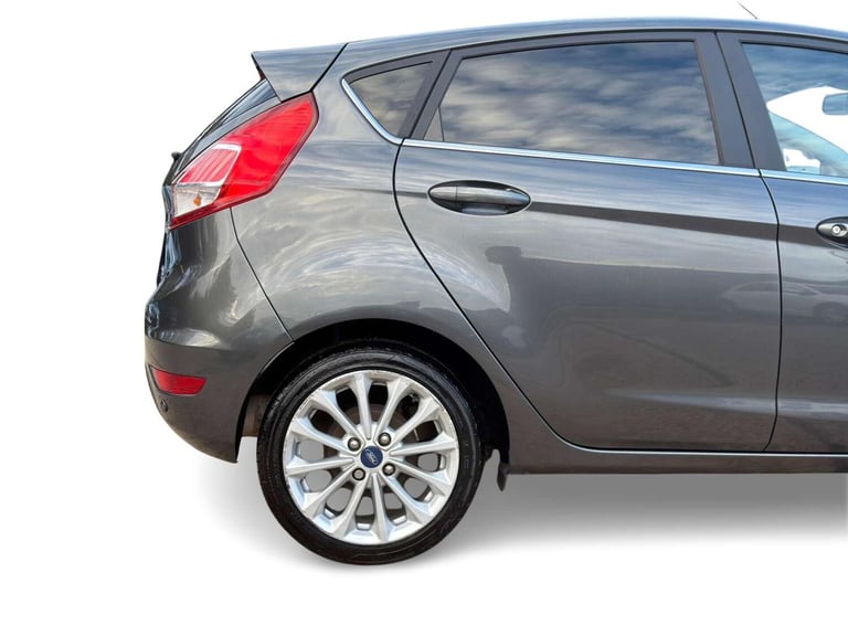 2016 Ford Fiesta 1.0 Fiesta Titanium X 5dr HATCHBACK Petrol Manual