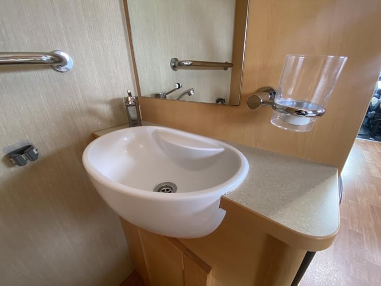 2010 (60) ELDDIS AUTOQUEST 155 4 BERTH MOTORHOME