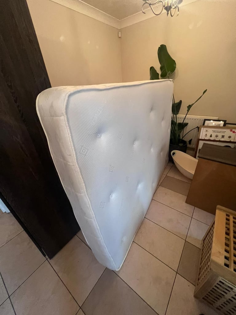 image for Sleep Factory 4ft 6 Double Memory Foam Pocket Sprung MattresS