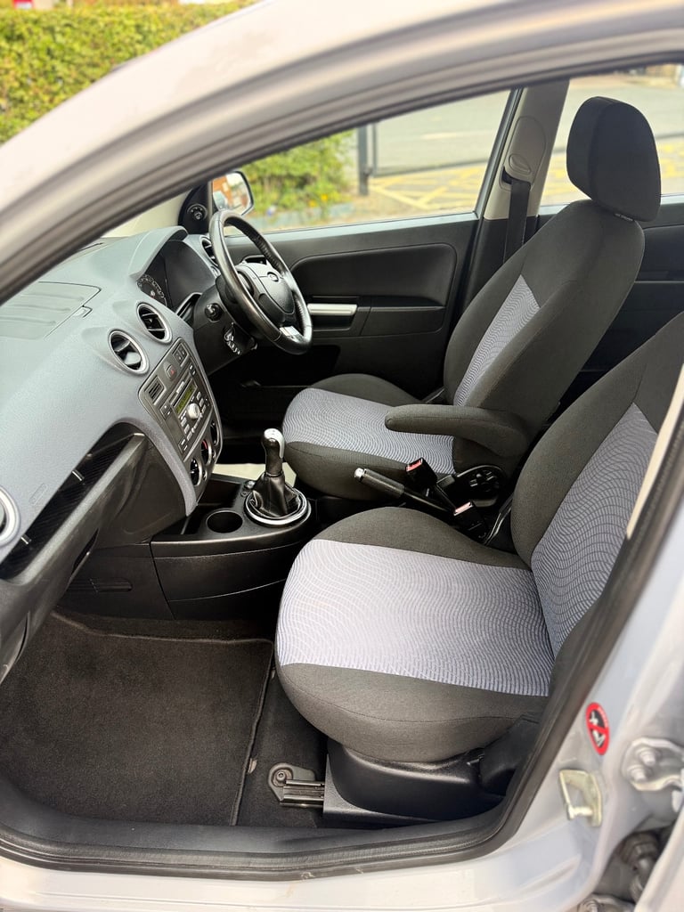 Ford, FUSION, Hatchback Zetec, 2011, Manual, 1388 (cc), 5 doors