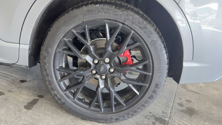 2025 Ford Kuga 2.5 PHEV ST-Line X Black Package 5dr CVT SUV Plug-In Hy Automatic