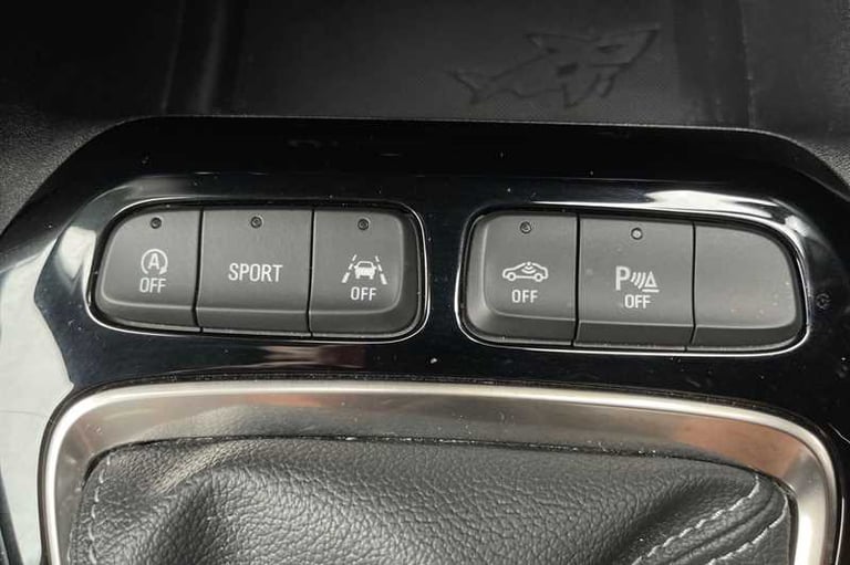 2022 Vauxhall Corsa 1.2i Turbo (100 PS) Ultimate 5 Door Petrol Hatchback *** 1 Owner / Full Vau H...