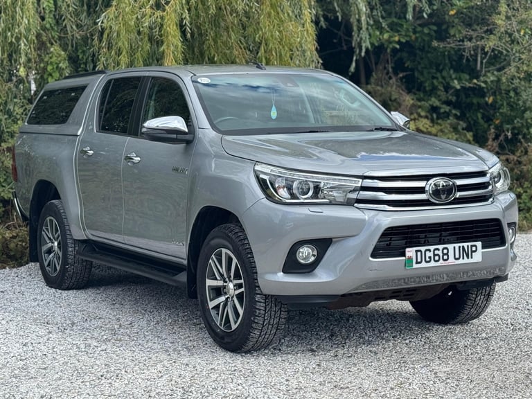 2018 Toyota Hilux 2.4 D-4D Invincible Auto 4WD Euro 6 (s/s) 4dr (TSS) PICK UP Diesel Automatic