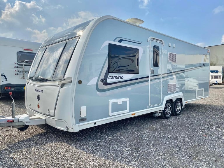 Compass Camino 660 4 Berth Twin Axle Island Bed En-Suite