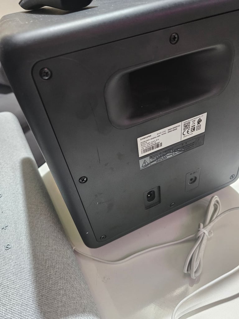 SAMSUNG BLUETOOTH WIRELESS SOUNDS BAR 