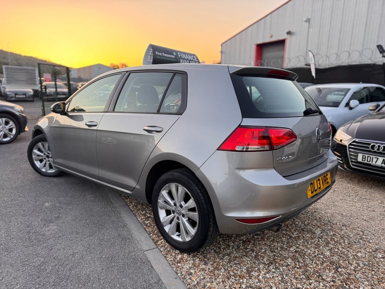 2013 Volkswagen Golf 1.6 TDI 105 SE 5dr HATCHBACK Diesel Manual