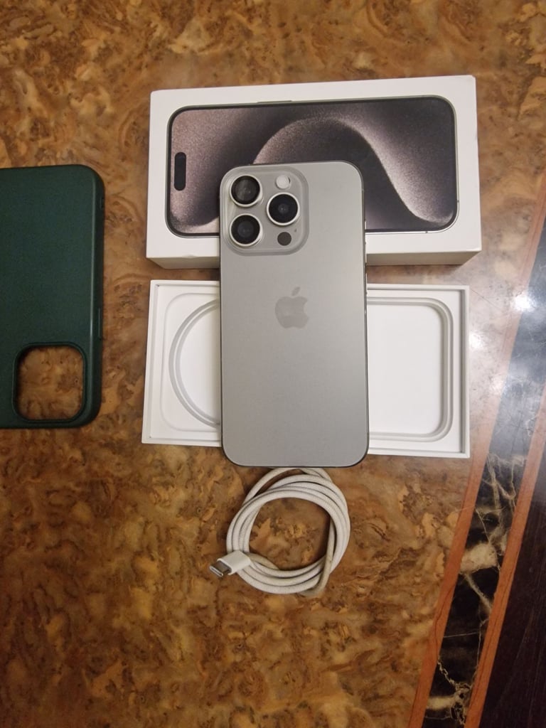 image for Iphone 15 pro 256gb mint 