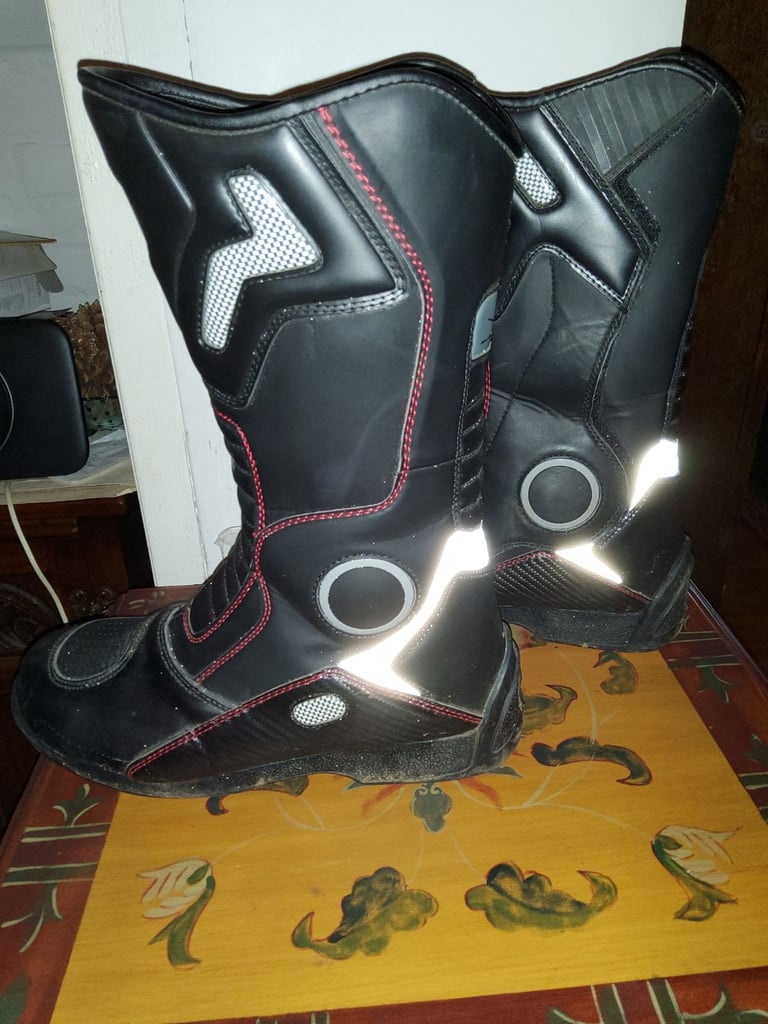 Pair of Motorcycle Boots Size 8/9