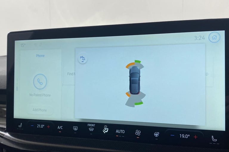 2025 Ford Focus 744494 Hatchback Petrol Manual