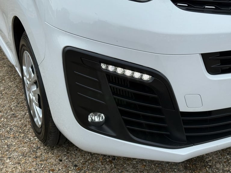 2022 Vauxhall Vivaro 1.5 Turbo D 2900 Sportive Panel Van 6dr Diesel Manual L2 H1 Euro 6 (s/s) (1 ...