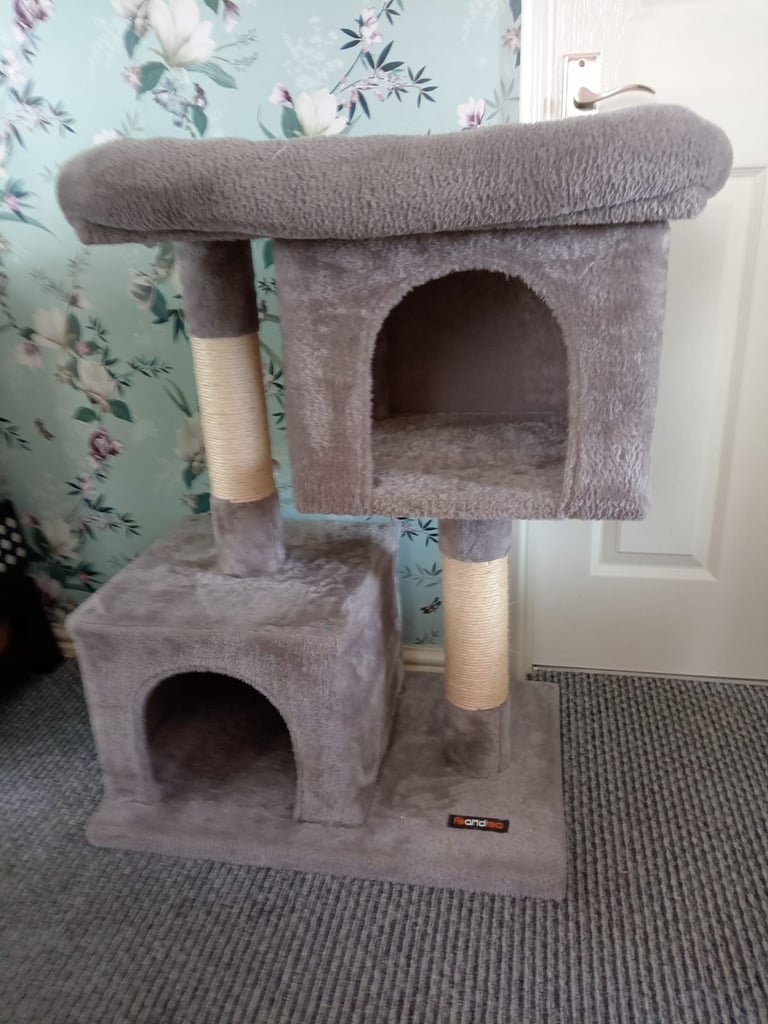 Large Cat Tower