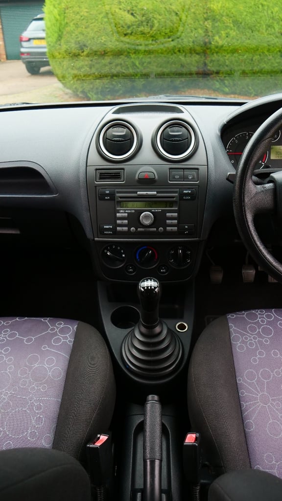 Ford, FIESTA, Hatchback, 2006, Manual, 1399 (cc), 5 doors