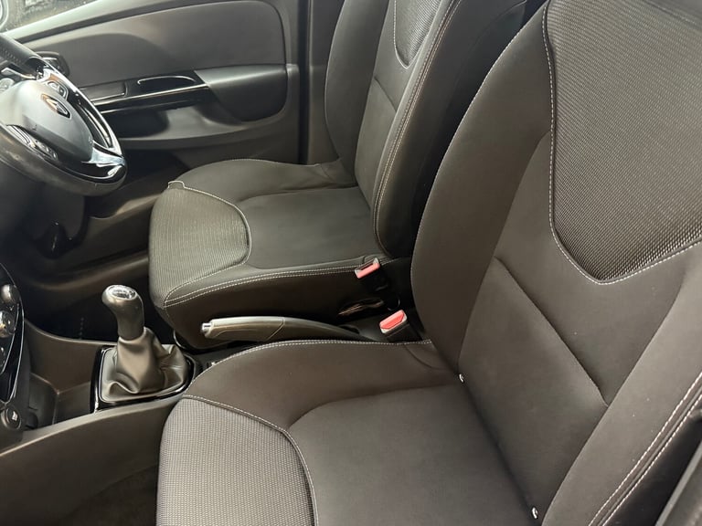 2014 Renault Clio 1.2 16V Dynamique MediaNav 5dr HATCHBACK Petrol Manual