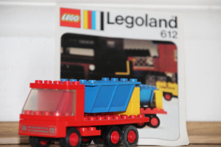 3 Classic Lego Town sets: 605 Street Sweeper * 612 Tipper Truck * 625 Tractor
