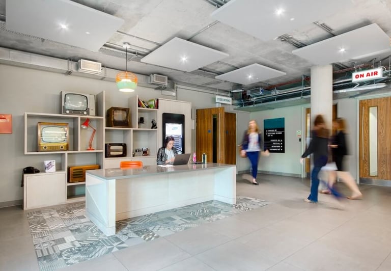 Offices to rent in *Islington*. Office Spaces for 5 to 85 desks N1