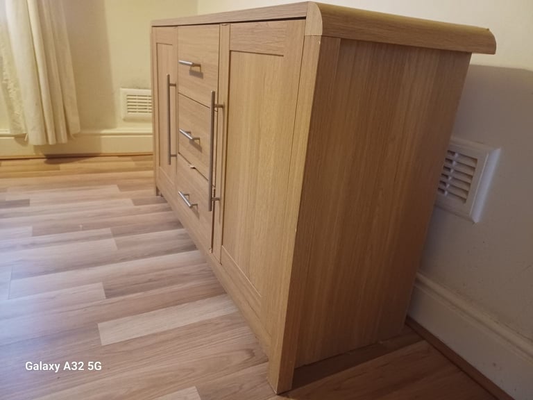 Bedroom unit