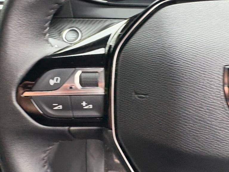 2024 Peugeot 2008 1.2 Puretech Allure Suv 5dr Petrol Manual Euro 6 (s/s) (130 Ps) HATCHBACK Petro...