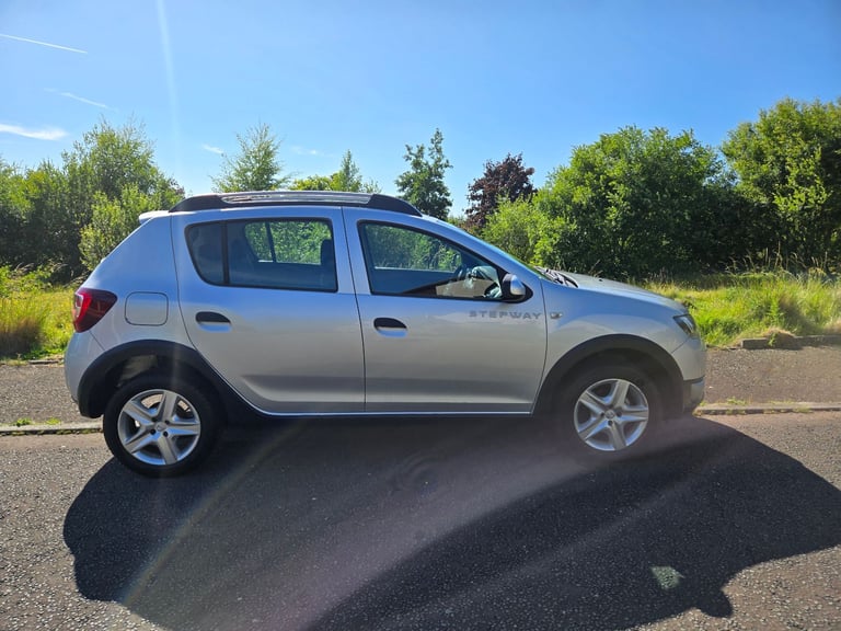 2015 DACIA SANDERO STEPWAY 1.5 DCI WITH FULL MOT AND F.S.H