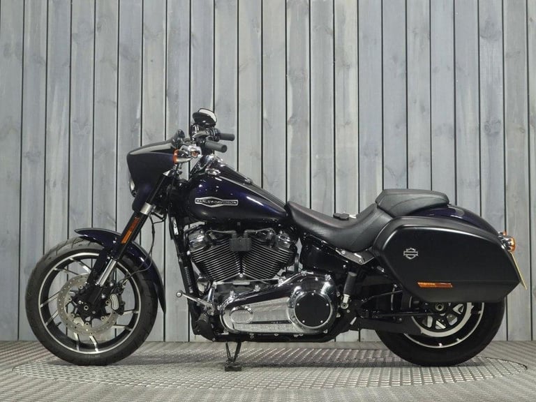 2019 19 HARLEY-DAVIDSON SOFTAIL SPORT GLIDE FLSB
