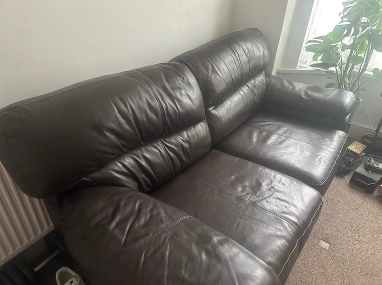 Leather sofa 