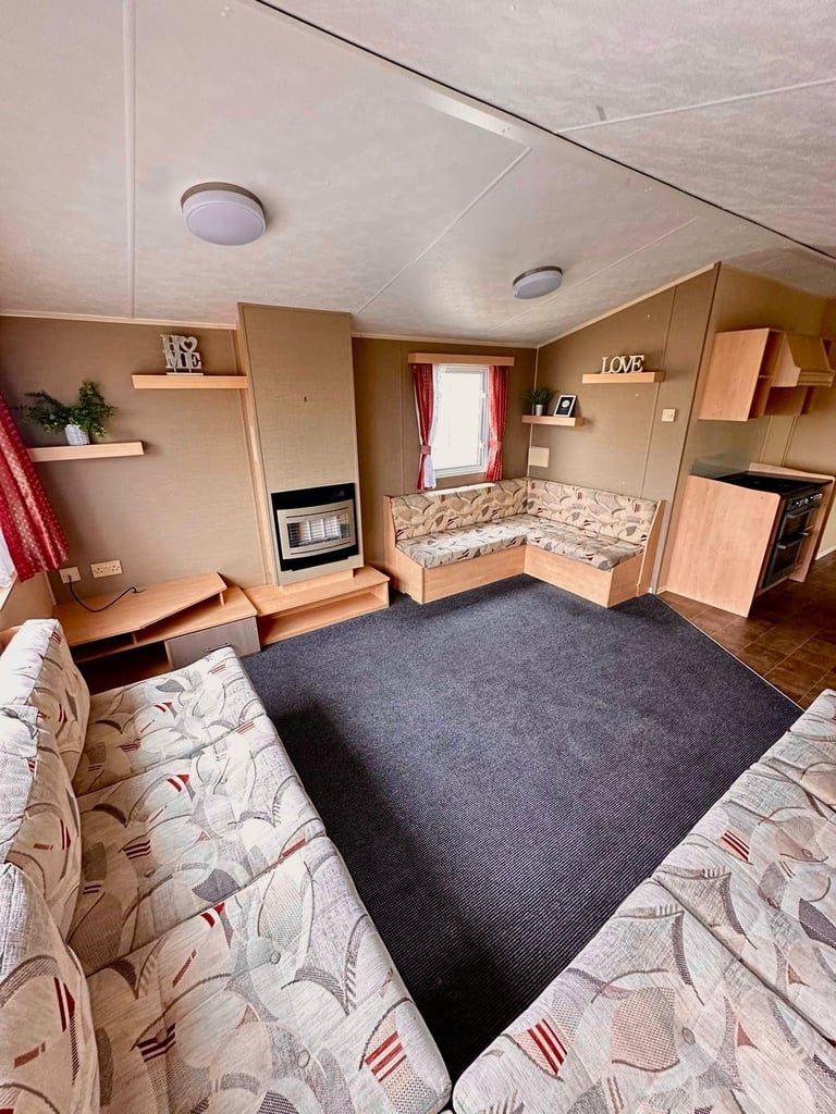 BEAUTIFUL HOLIDAY HOME FOR SALE NORTH WALES COST LINE, FREE 2024 SITE FEES