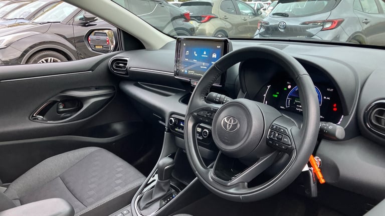 2024 Toyota Yaris 1.5 Hybrid Design 5dr CVT HATCHBACK PETROL/ELECTRIC Automatic