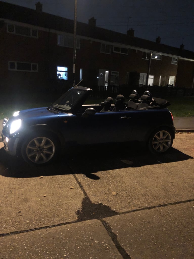 Mini, CONVERTIBLE, Convertible, 2006, Manual, 1598 (cc), 2 doors