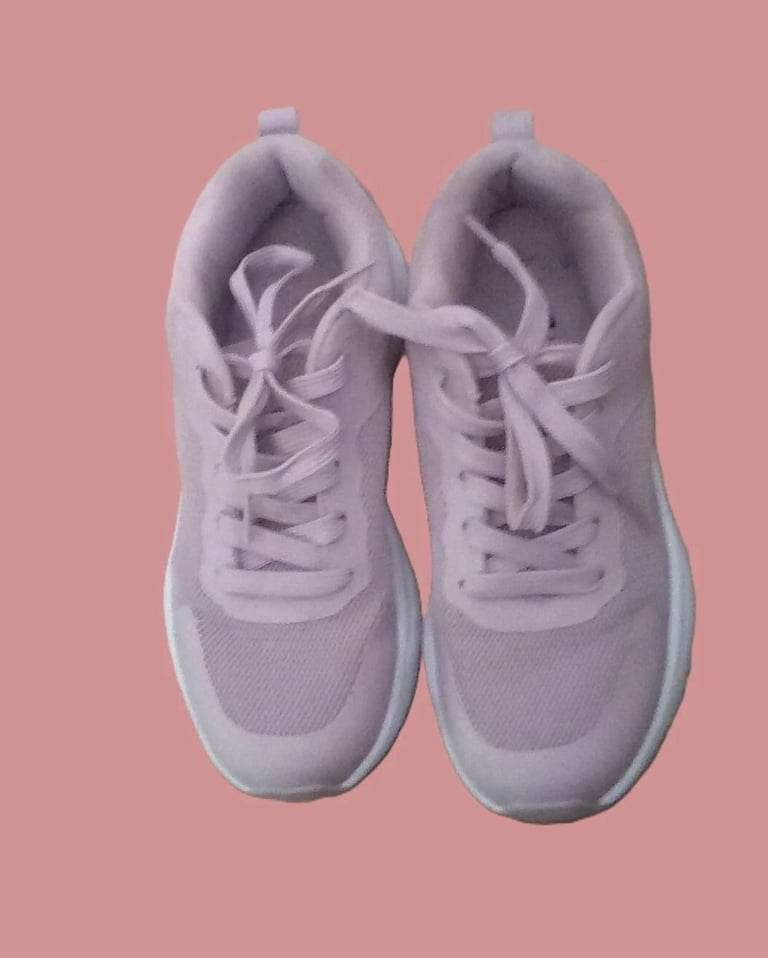 Baby Pink Rose Mesh Workout Running Workout Trainers.Size 4.POST OR COLLECT!