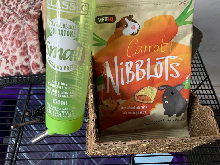 Mouse/hamster/rodent cage including accessories