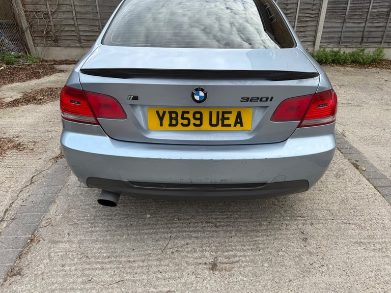 BMW, 3 SERIES, Coupe, 2010, Semi-Auto, 1995 (cc), 2 doors