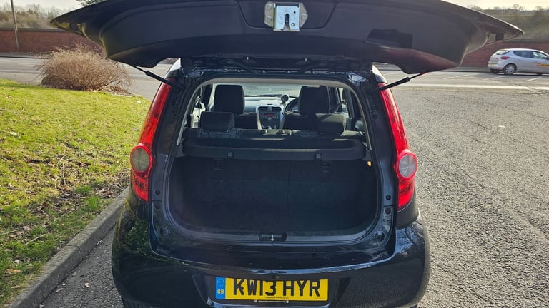 Vauxhall, AGILA, Hatchback, 2013, Other, 1242 (cc), 5 doors