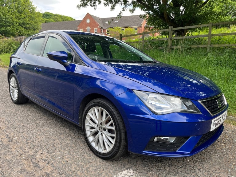 SEAT LEON 1.0 TSi SE DYNAMIC 69 REG. 5 Dr. SERVICE HISTORY.