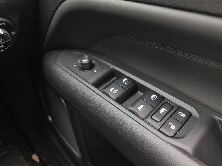 2023 Jeep Compass 1.3 T4 GSE 4xe PHEV Limited 5dr Auto Station Wagon Petrol Parallel PHEV Automatic