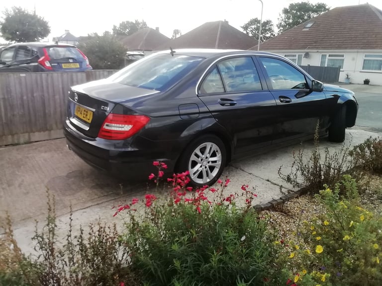 Mercedes-Benz, C CLASS, Saloon, 2014, Semi-Auto, 2143 (cc), 4 doors