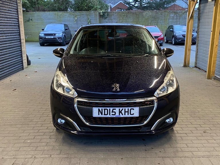 PEUGEOT 208 1.2 PureTech GT Line 2015