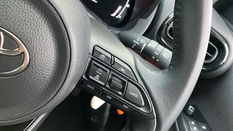2024 Toyota Yaris 1.5 Hybrid Design 5dr CVT HATCHBACK PETROL/ELECTRIC Automatic