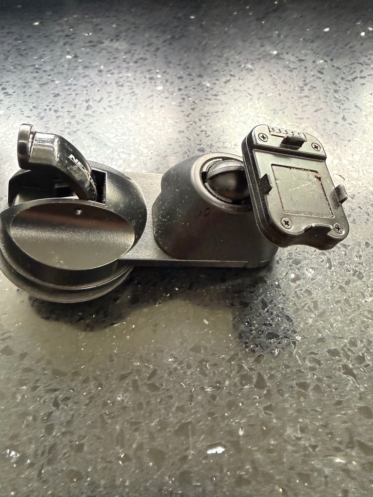 Nextbase suction cup mount