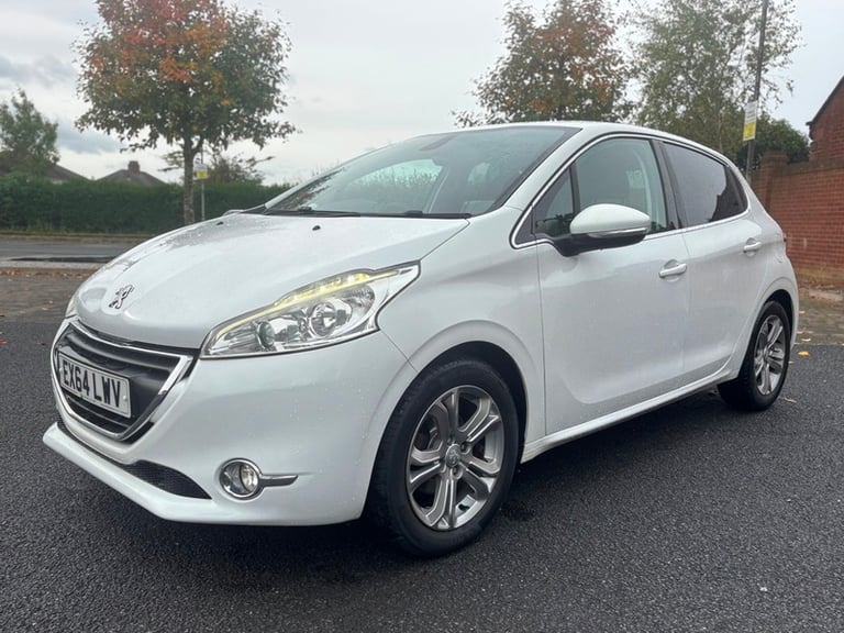 Peugeot 208 ALLURE ONLY 68k AND JUST ?20 ANNUAL TAX 6 MONTHS WARRANTY