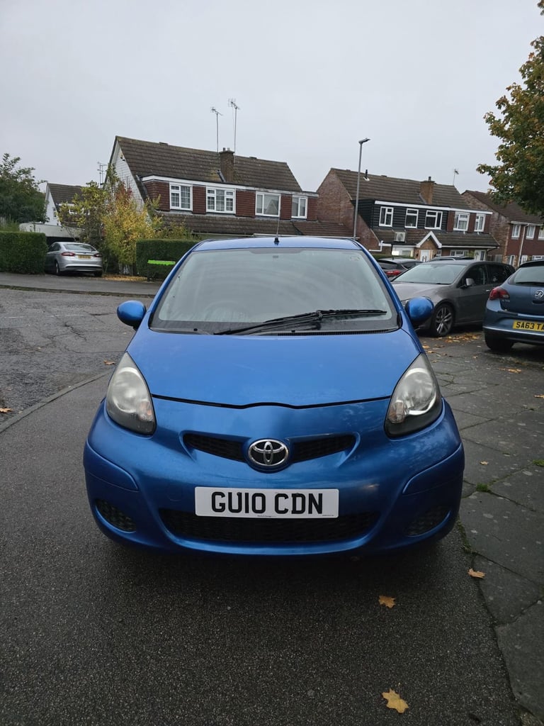 Toyota, AYGO, Hatchback, 2010, Manual, 998 (cc), 5 doors