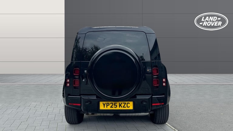 2025 Land Rover Defender 3.0 D350 X-Dynamic HSE 110 5dr Auto Diesel Estate Estate Diesel Automatic