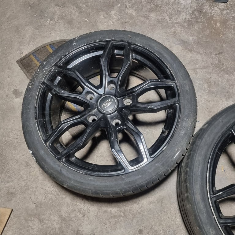 Black ford alloy wheels 20"