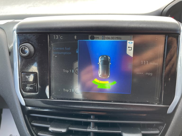 2014 Peugeot 208 ACTIVE 5-Door Petrol