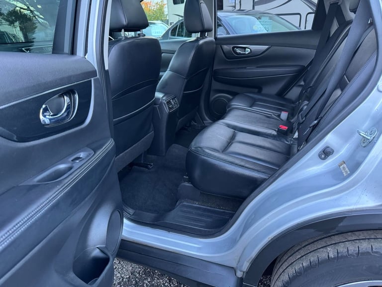 2017 Nissan X-Trail 1.6 dCi Tekna 5dr ESTATE Diesel Manual