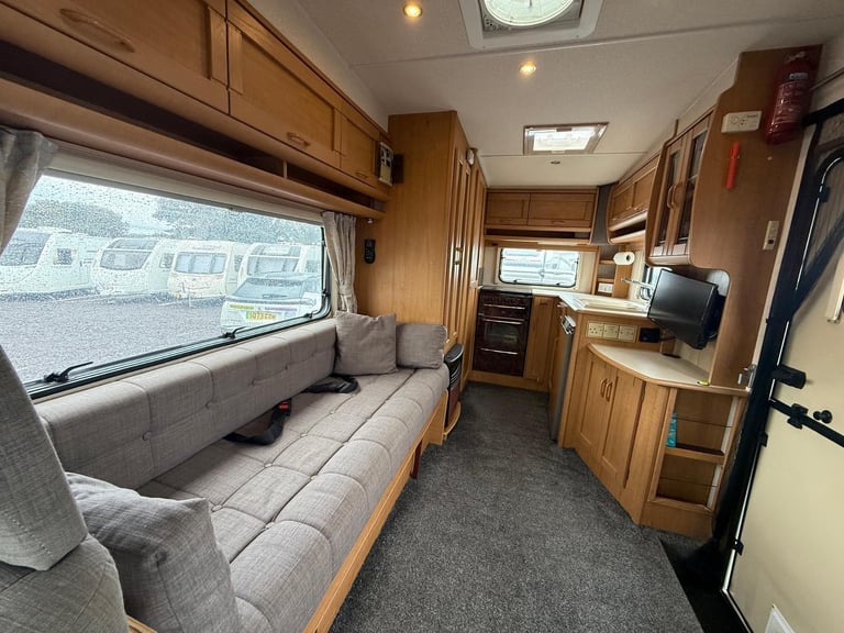 Auto-Trail Cheyenne 4 Berth Wheelchair Adapted 1998 Motorhome For Sale 