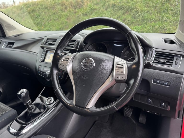 2015 Nissan Pulsar 1.2 DIG-T n-tec Euro 6 (s/s) 5dr HATCHBACK Petrol Manual