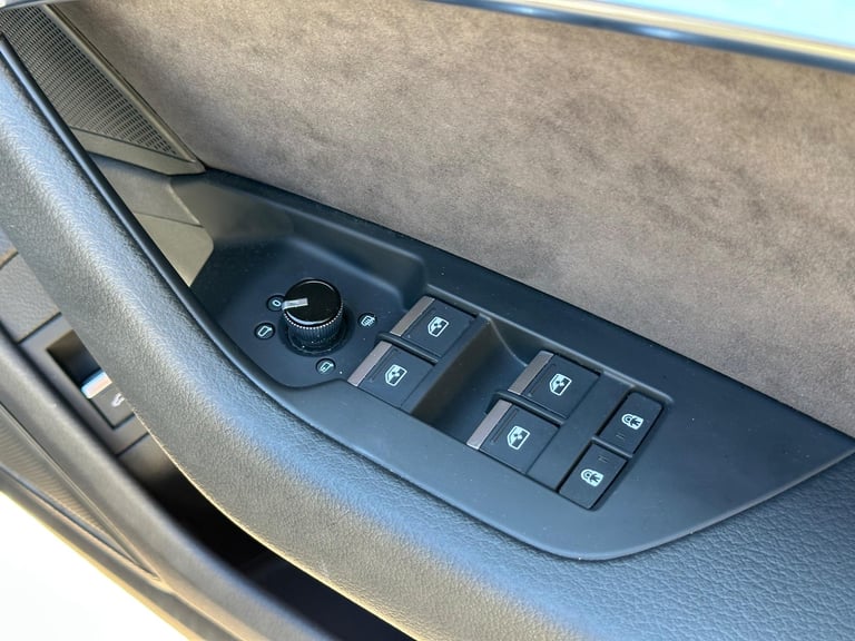 2019 Audi A6 Saloon 3.0 TDI V6 50 S line Tiptronic quattro Euro 6 (s/s) 4dr SALOON Diesel Automatic