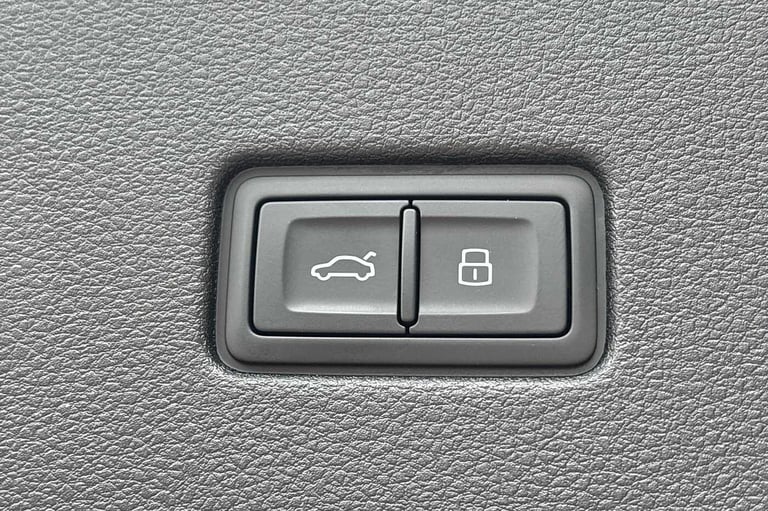 2025 Audi Q8 50 TDI Quattro Black Edition 5dr Tiptronic SUV Diesel Automatic