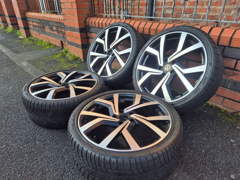 🌟Vw Golf R 19 inch Brescia Style alloy wheels 5x112 with MATCHING TYRES 7M++ 